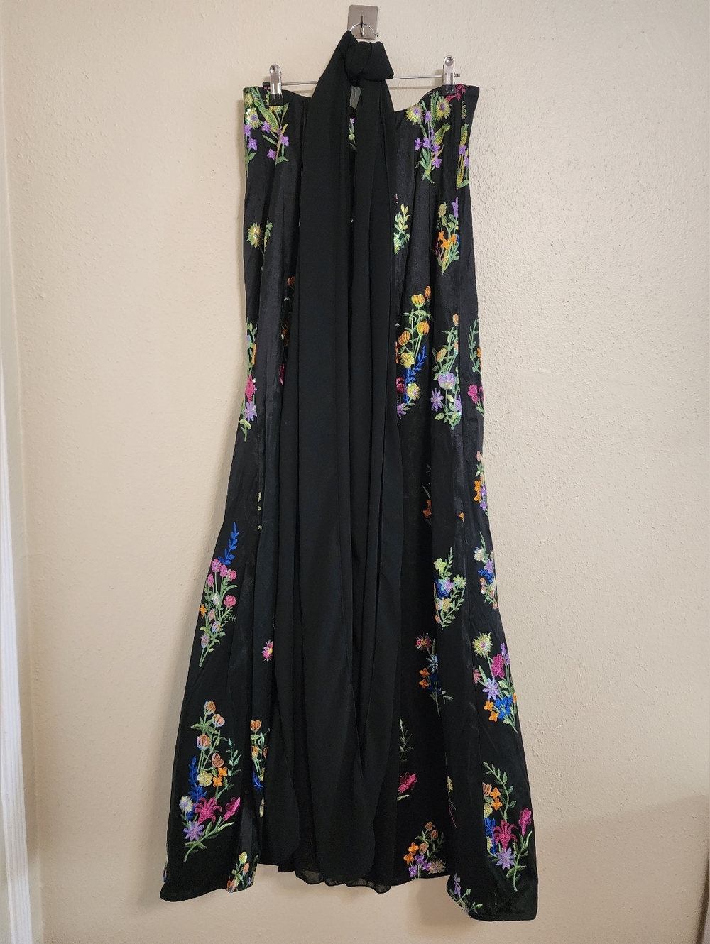 Show Me Your MuMu Riley Maxi Ethereal Sequins Black Dress M Wedding Party Formal - Picture 8 of 10